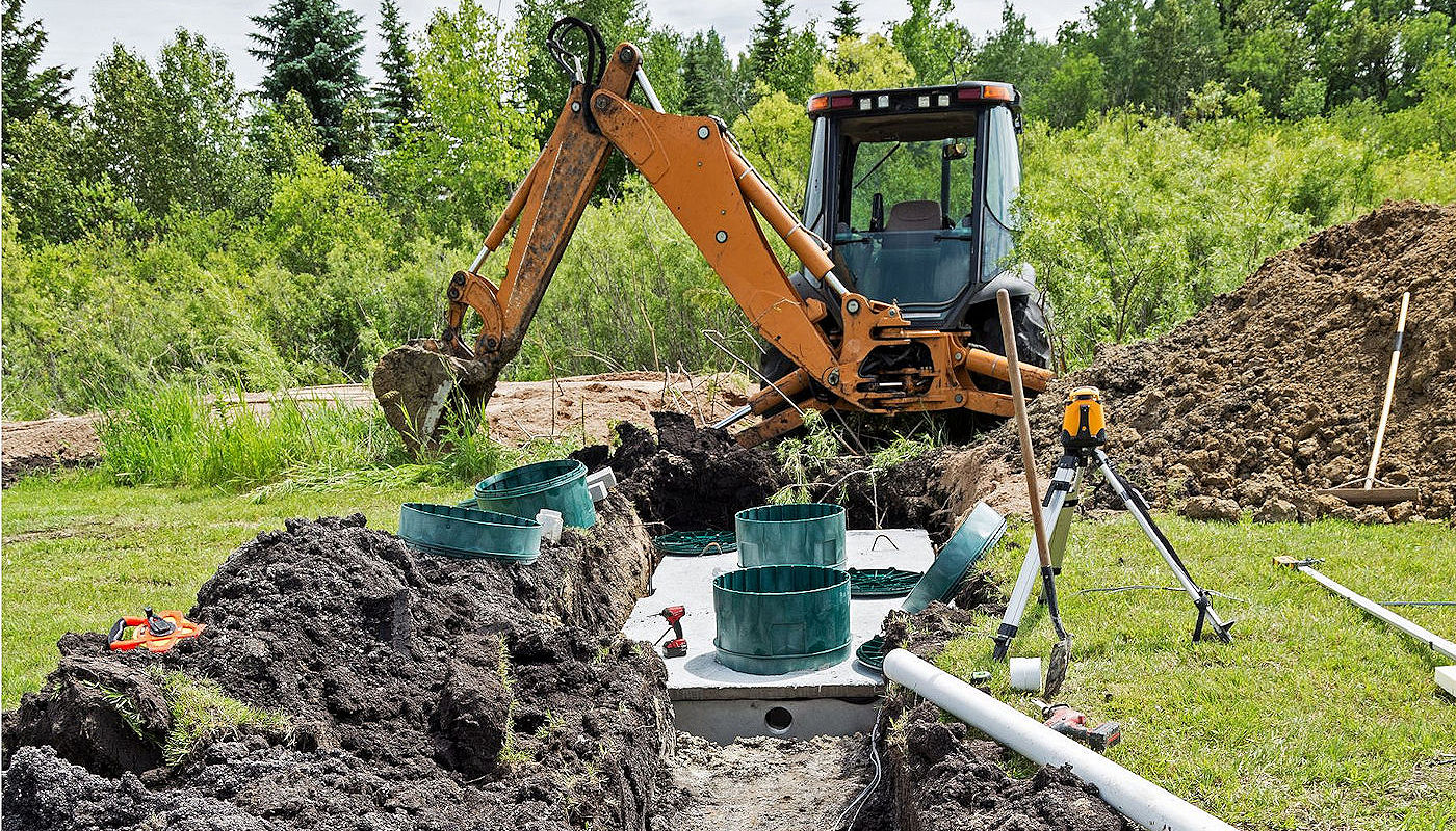Contractor reviewing local search results